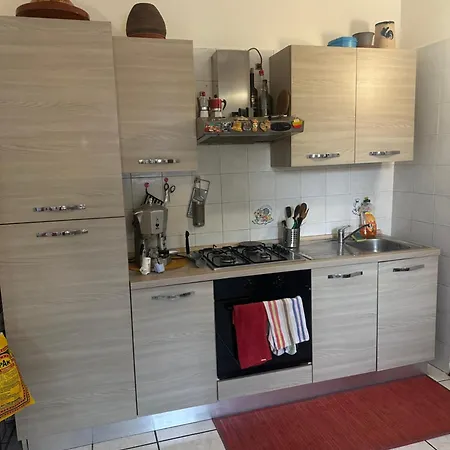 Stazione Di Corticella Bolonya